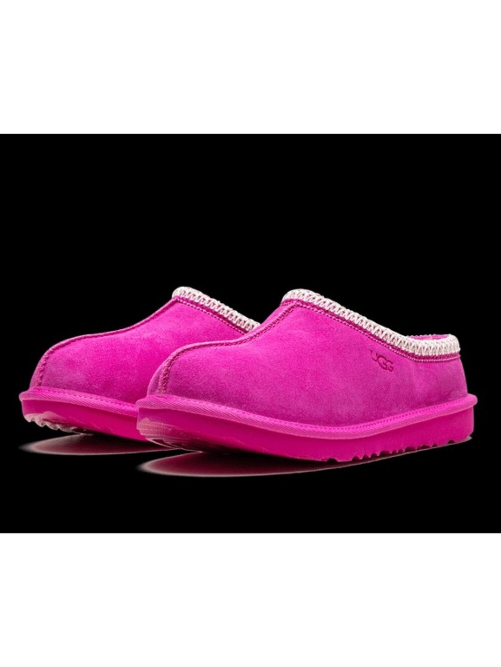 NIB The Ugg Tasman II in "Rock Rose" is a vibrant, bright pink colorway